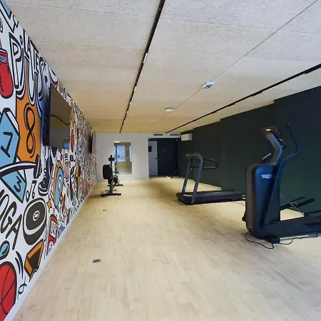 Hife Paris Sud Porte D'italie ホテル ジャンティイ