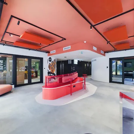 Hife Paris Sud Porte D'italie * ジャンティイ